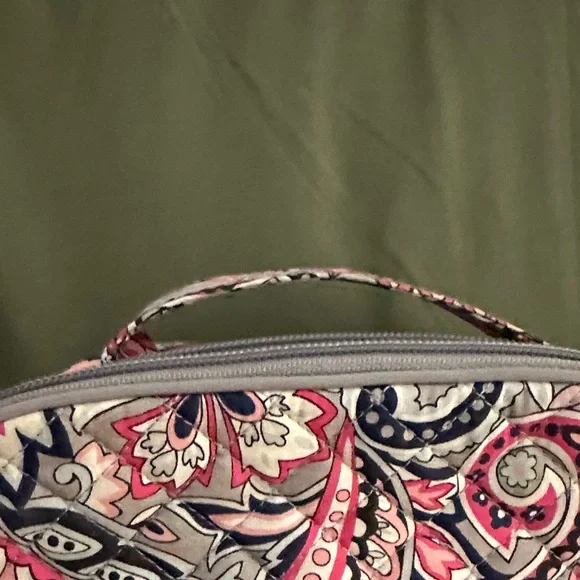 Vera Bradley Pink and Black Paisley Cosmetic Bag/Small Lunch bag - Picture 3 of 6